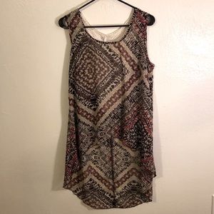 Hi low tank top by Studio Y